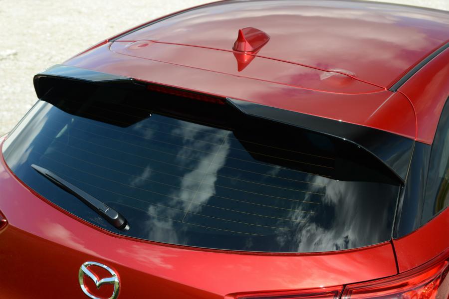 Детали экстерьера Mazda CX-3 Sport Black+ 2018 года  (UK) (фото 4 из 12)